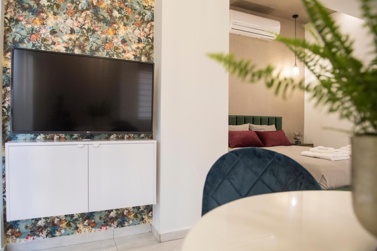 Skin Suites-Luxury Living Никосия Экстерьер фото