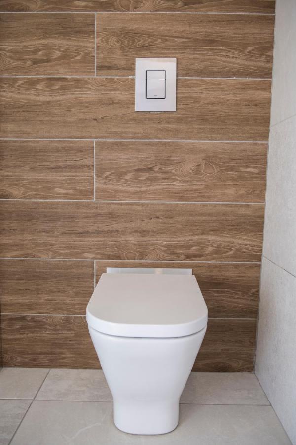 Skin Suites-Luxury Living Никосия Экстерьер фото