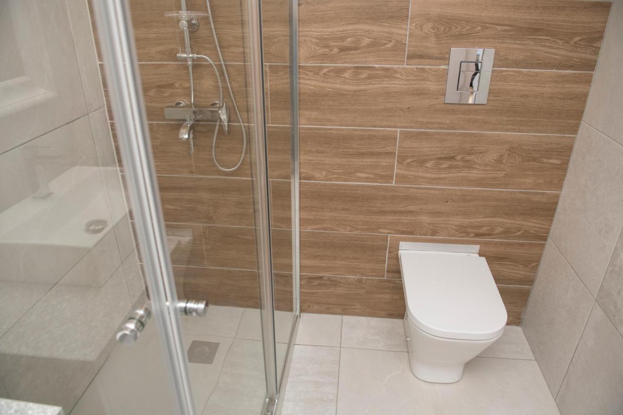 Skin Suites-Luxury Living Никосия Экстерьер фото